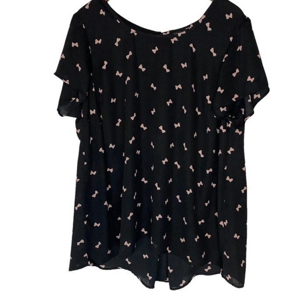 Torrid Plus Size Georgette Hi-Low Short Sleeve Blouse Bows Black 0X Flowy